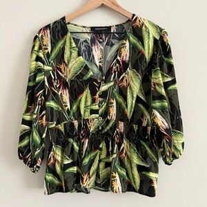 BCBGMAXAZRIA Palm Print Top in Green Multi Smocked Waist Large